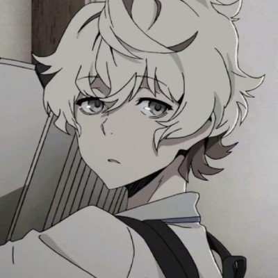 印度男子卧室床底惊现豹子